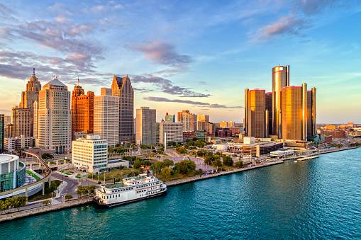 DETROIT
